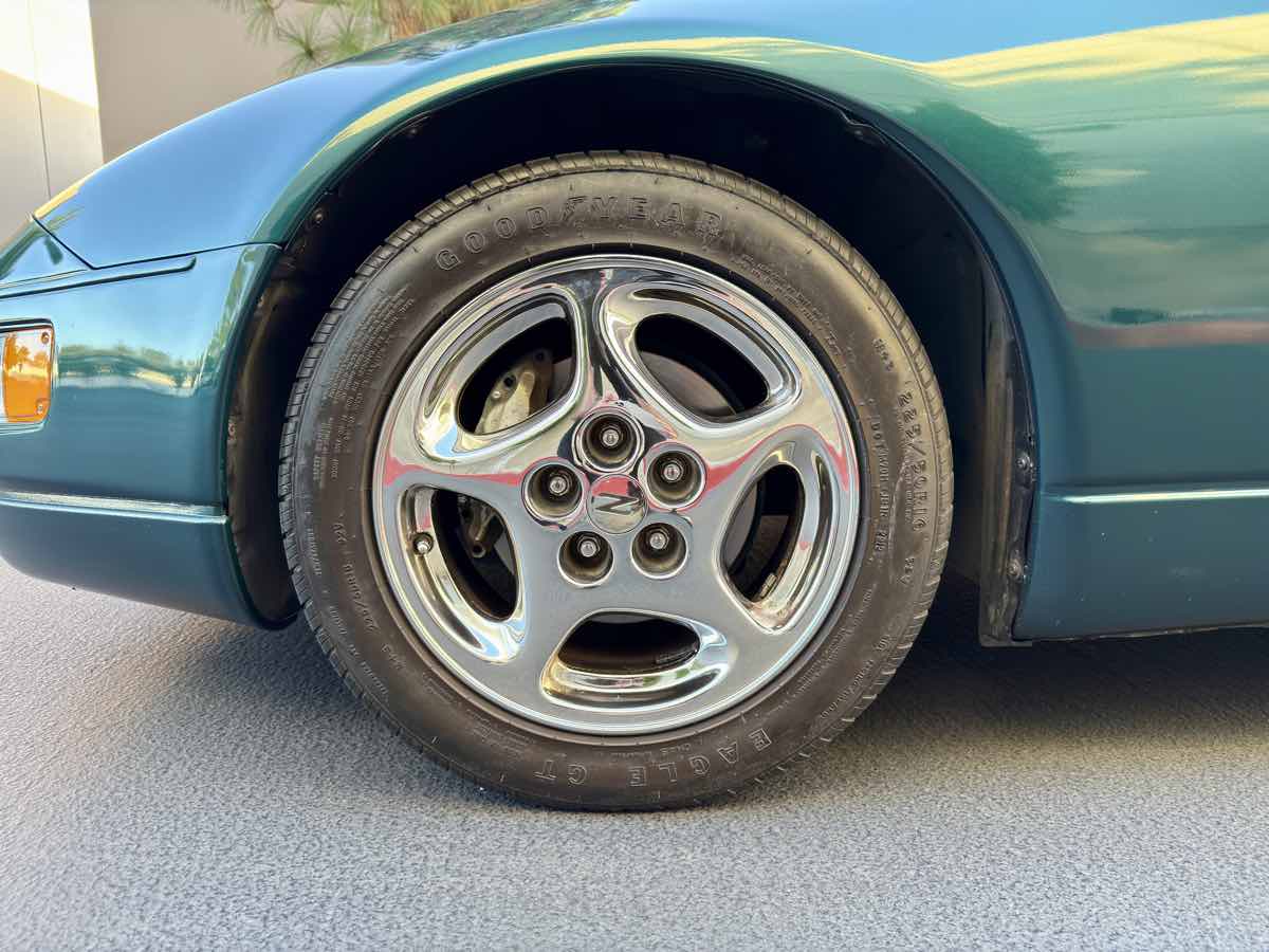 1995 Nissan 300ZX photo 24