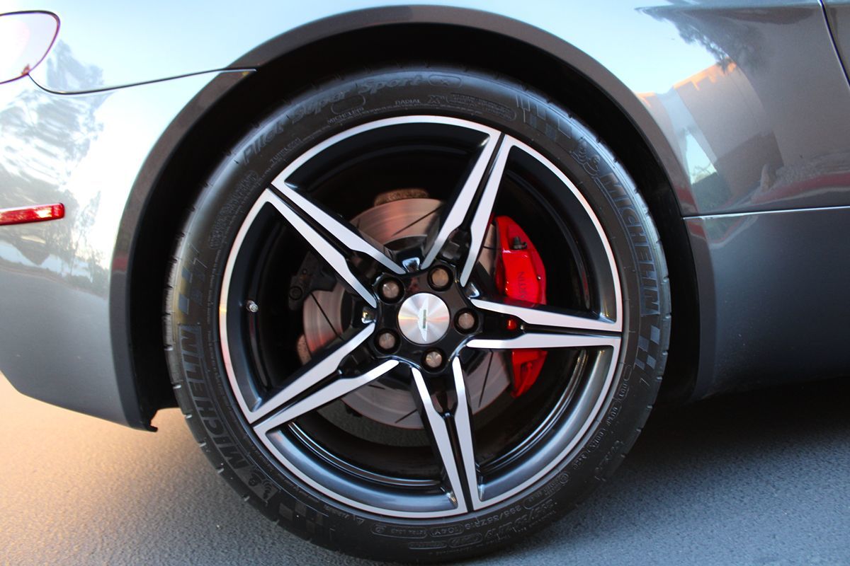 2006 Aston Martin Vantage photo 28