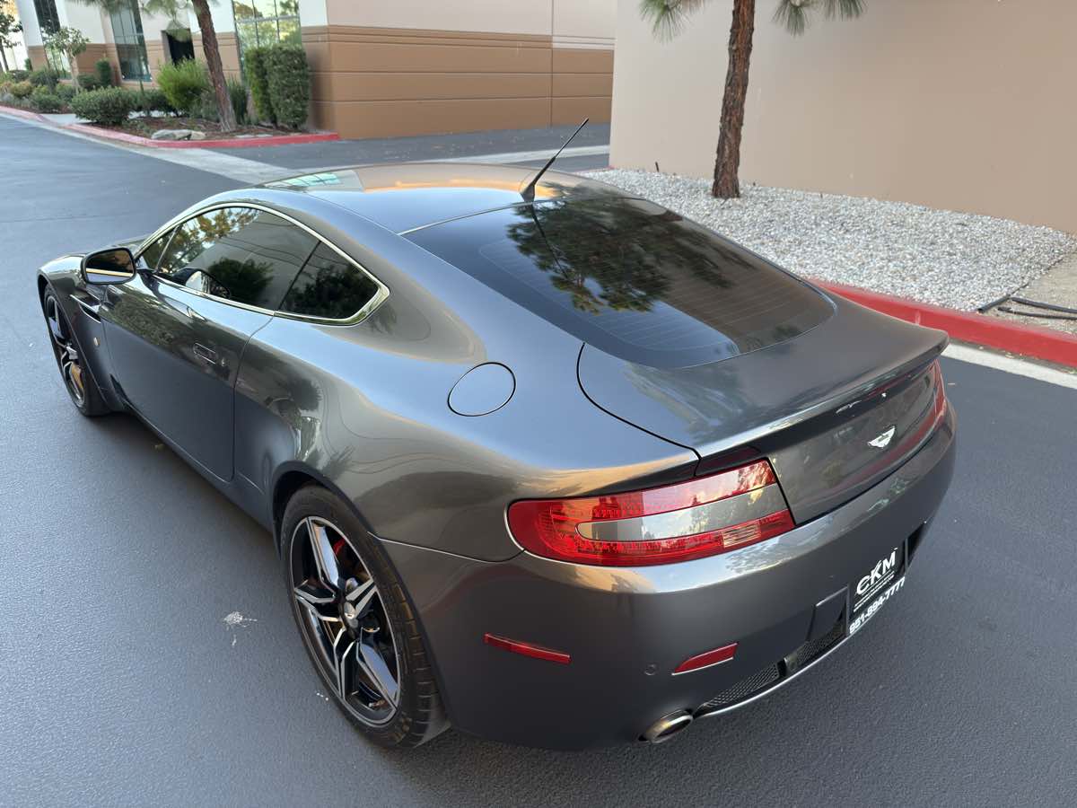 2006 Aston Martin Vantage photo 16
