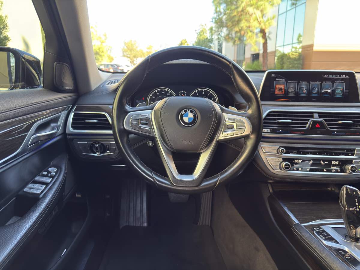 2016 Bmw 740i 7-series photo 22