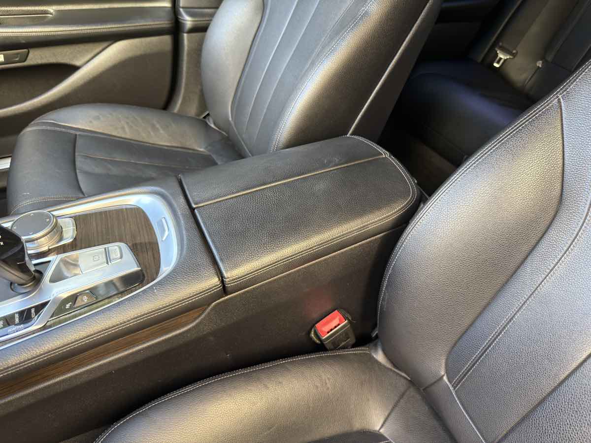 2016 BMW 7 Series 740i - Photo 39