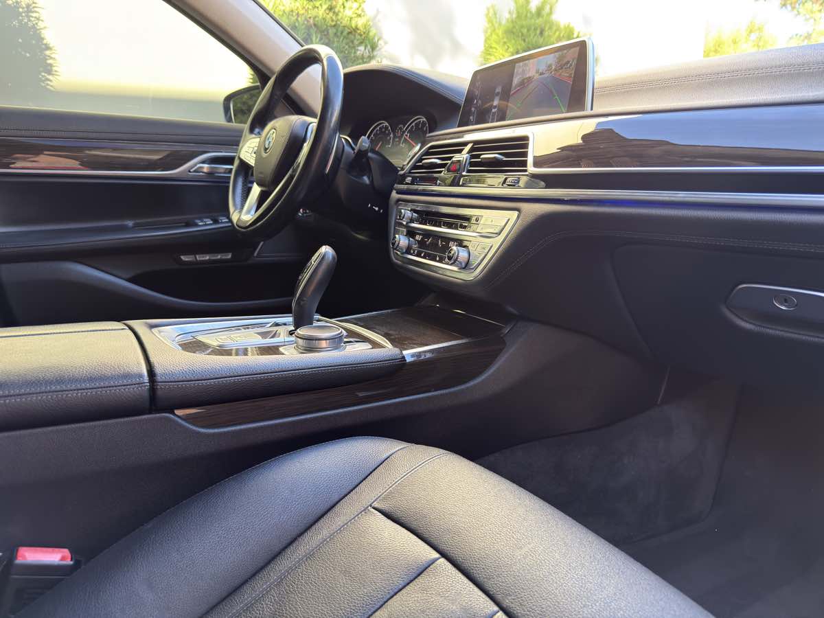 2016 Bmw 740i 7-series photo 57