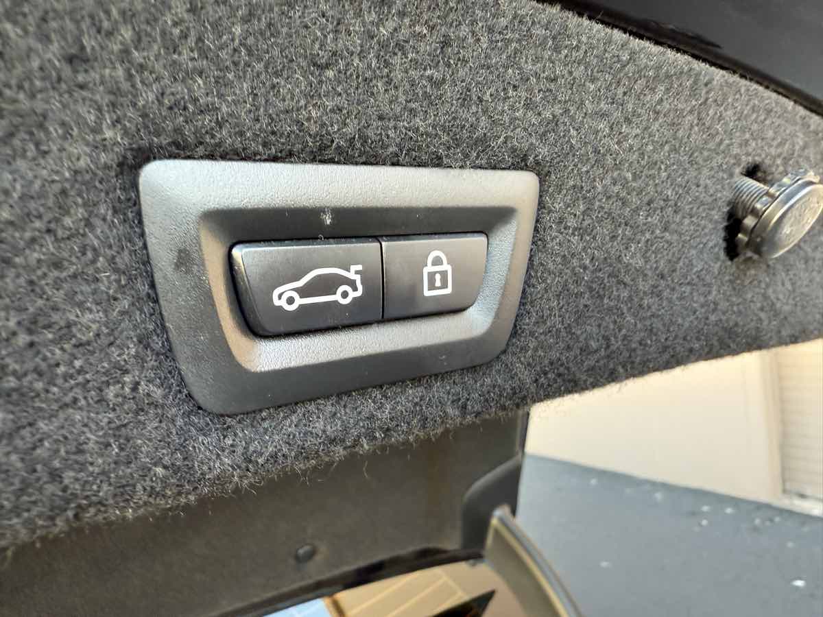 2016 BMW 7 Series 740i - Photo 76