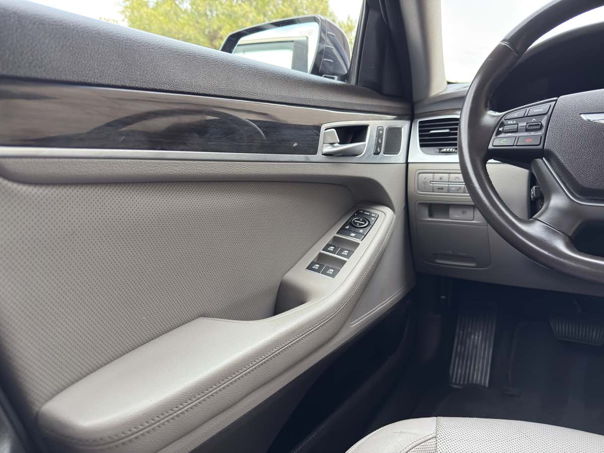 2017 Genesis G80 Premium 3.8 5.0 Ultimate photo 22