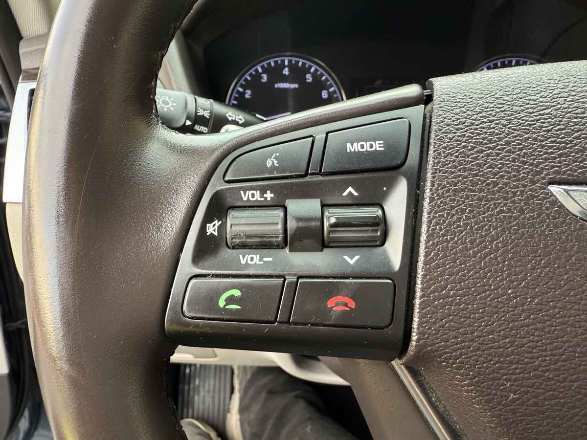 2017 Genesis G80 Premium 3.8 5.0 Ultimate photo 39