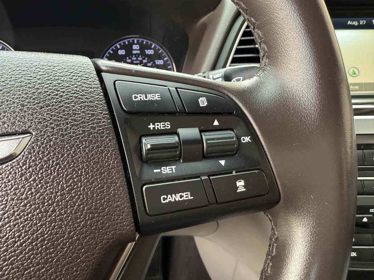 2017 Genesis G80 Premium 3.8 5.0 Ultimate photo 40