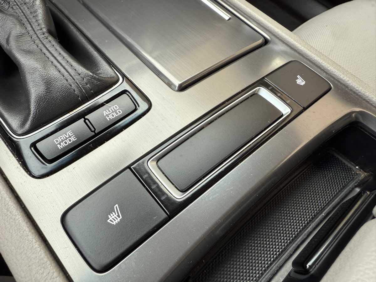 2017 Genesis G80 Premium 3.8 5.0 Ultimate photo 47