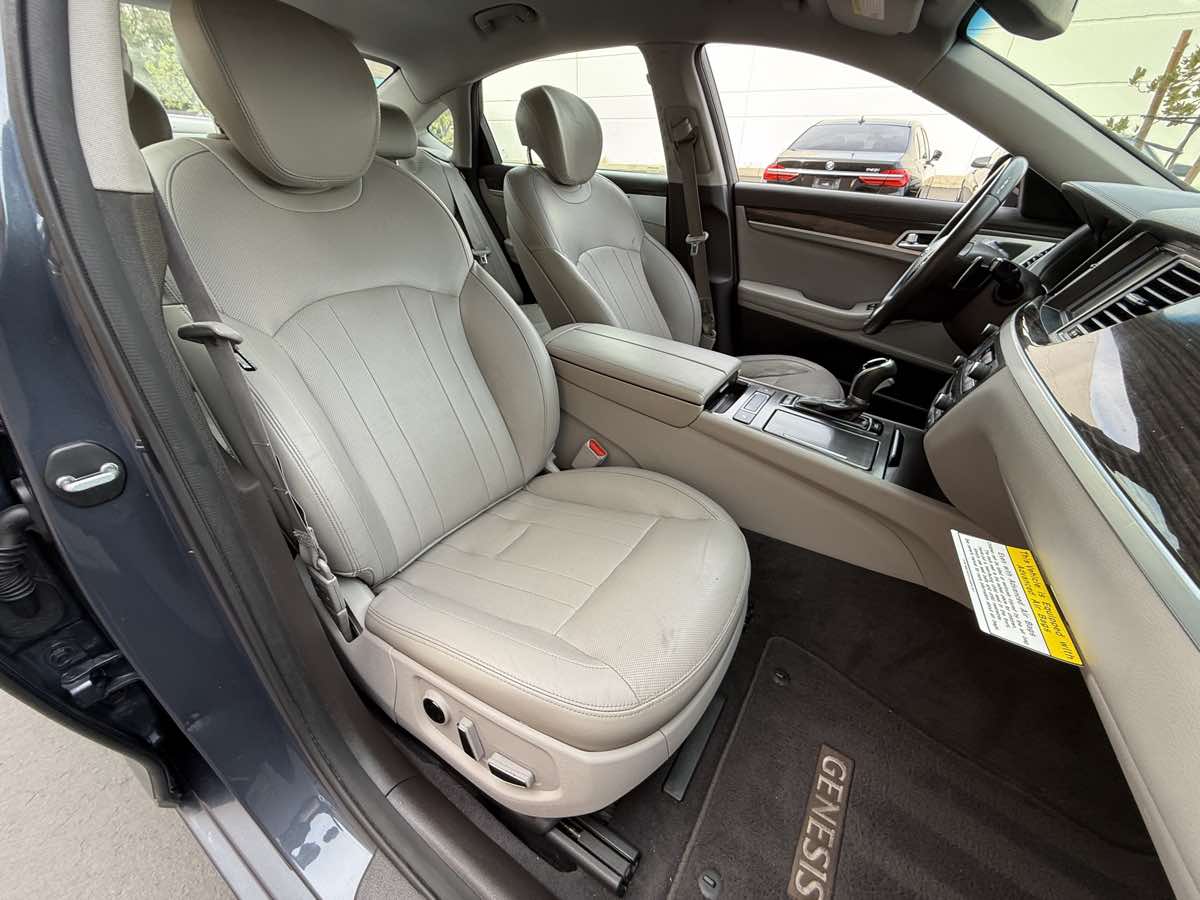 2017 Genesis G80 Premium 3.8 5.0 Ultimate photo 52