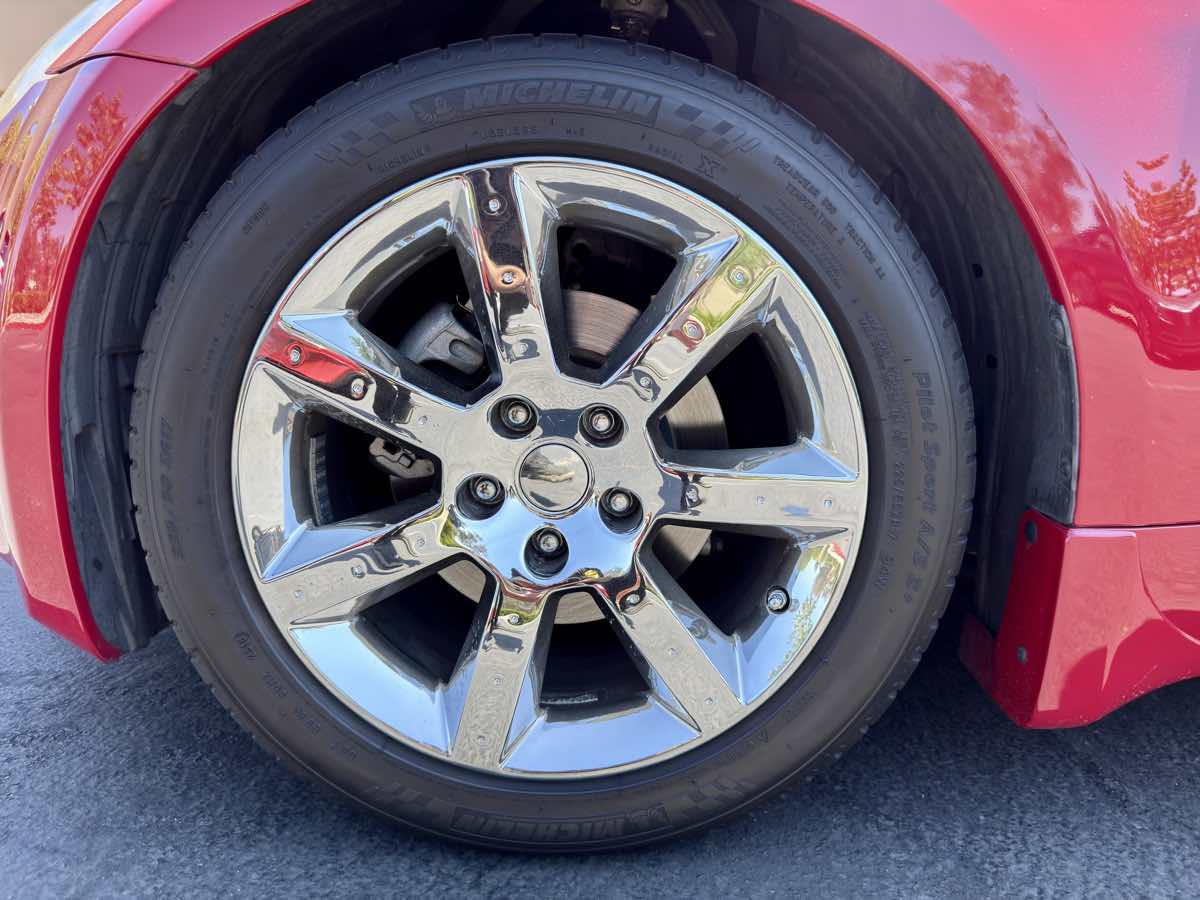 2005 Nissan 350Z Touring photo 18