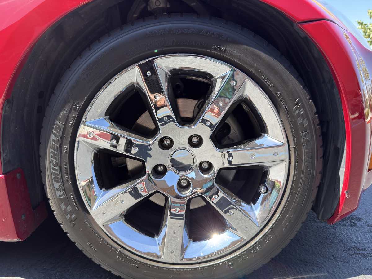 2005 Nissan 350Z Touring photo 22