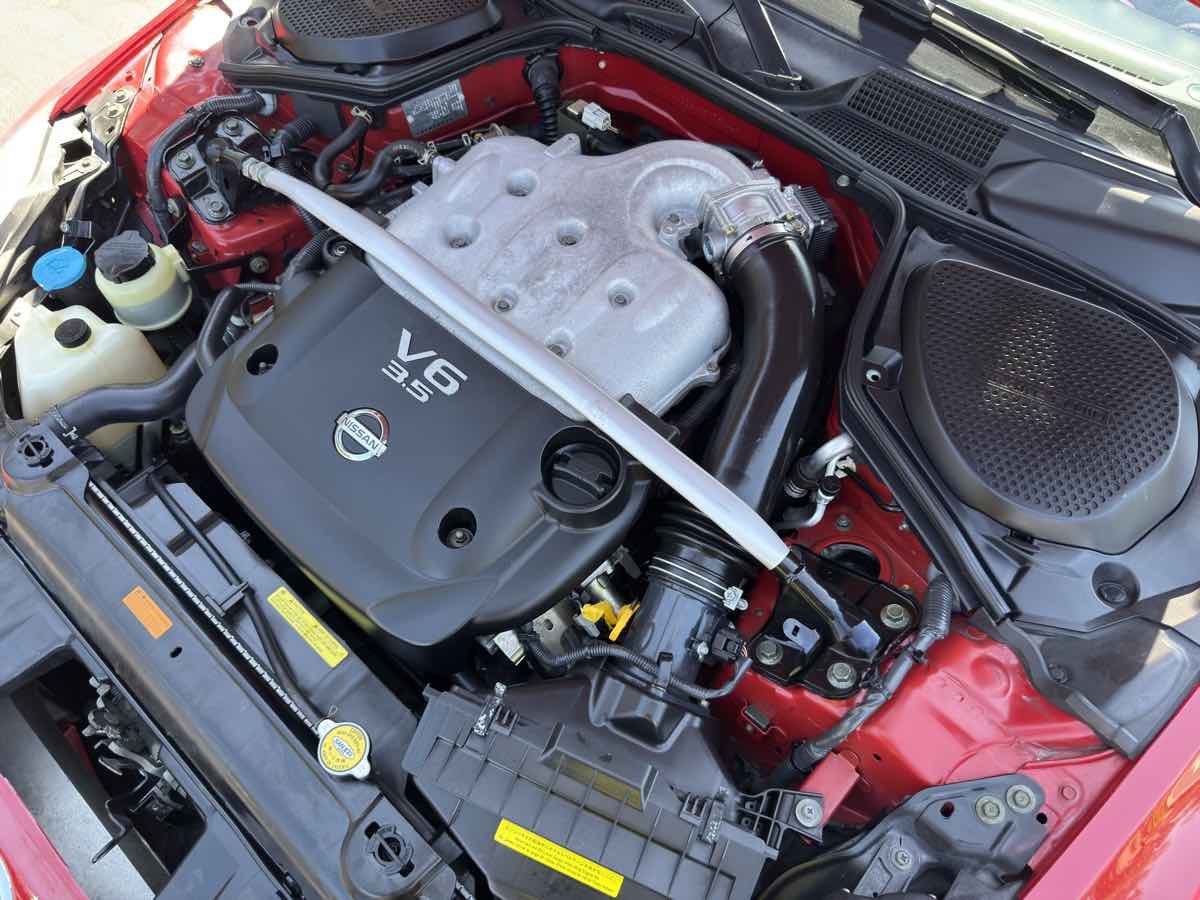 2005 Nissan 350Z Touring photo 46