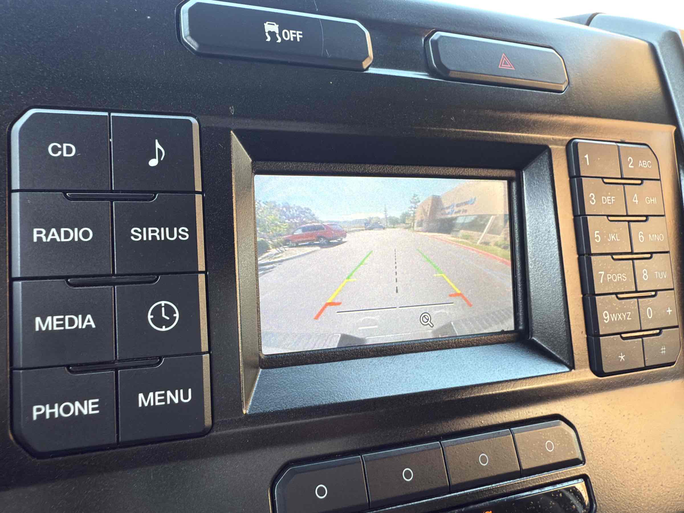 2015 Ford F-150 XLT photo 41
