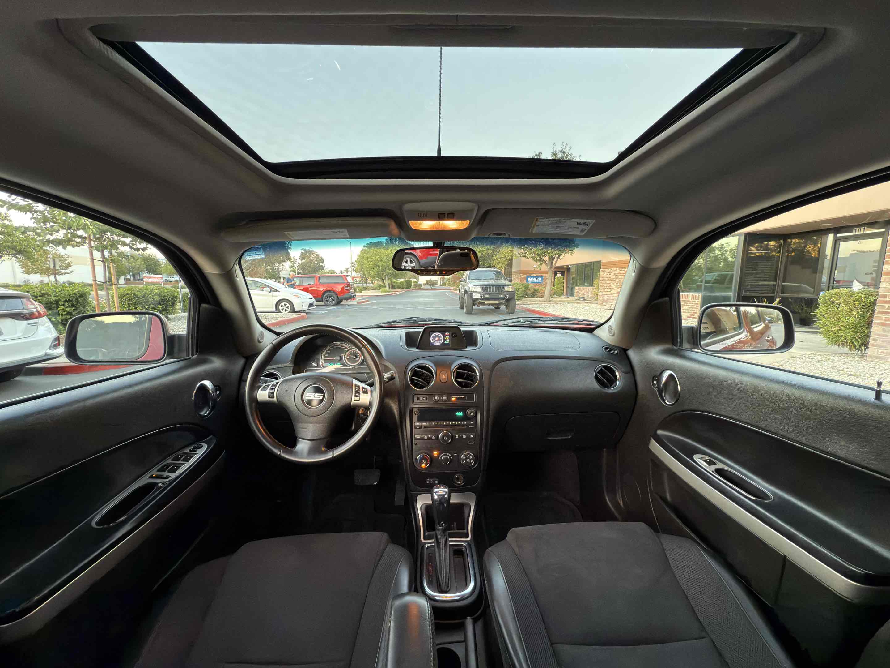 2010 Chevrolet HHR SS photo 21