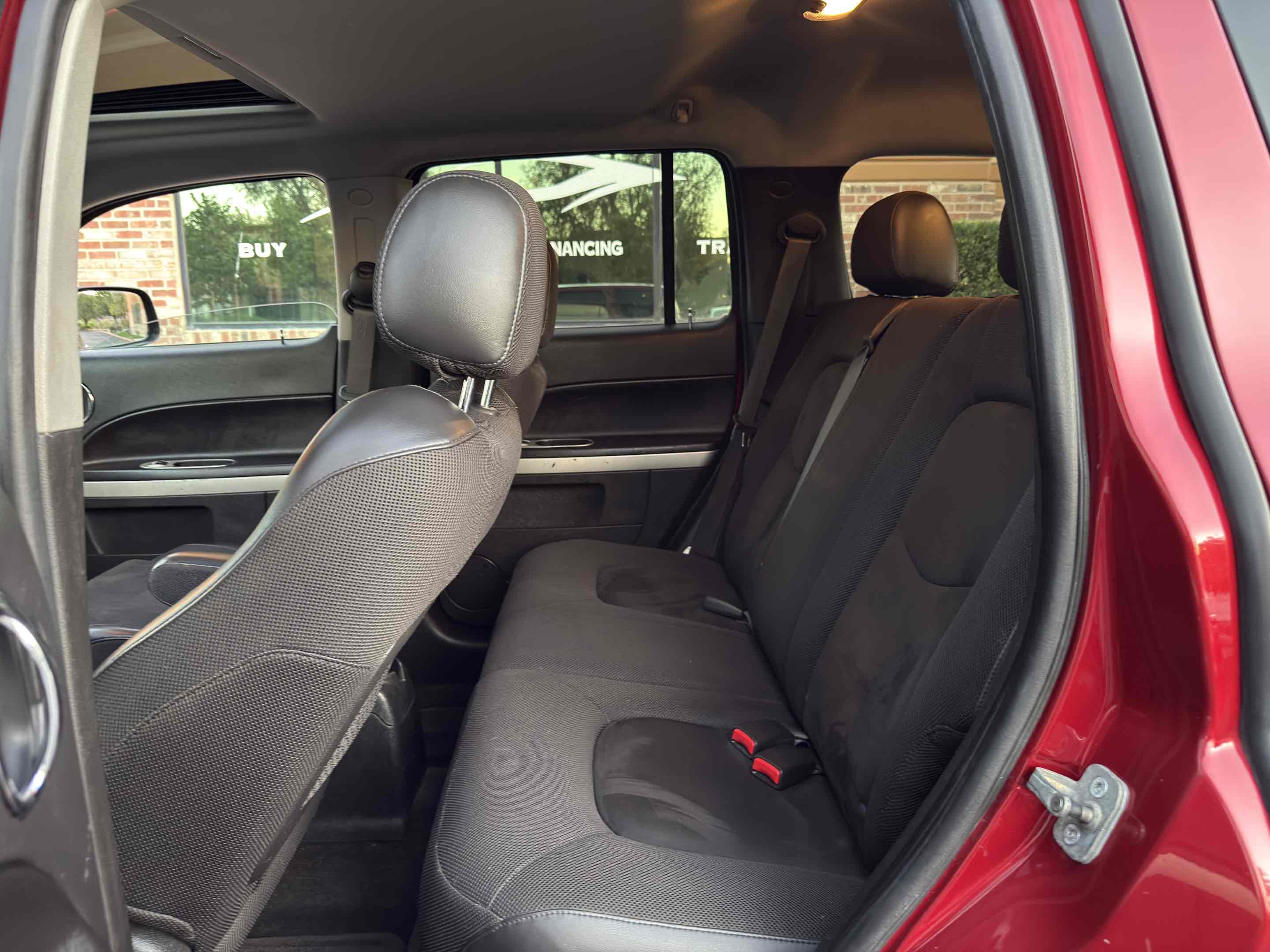 2010 Chevrolet HHR SS photo 52