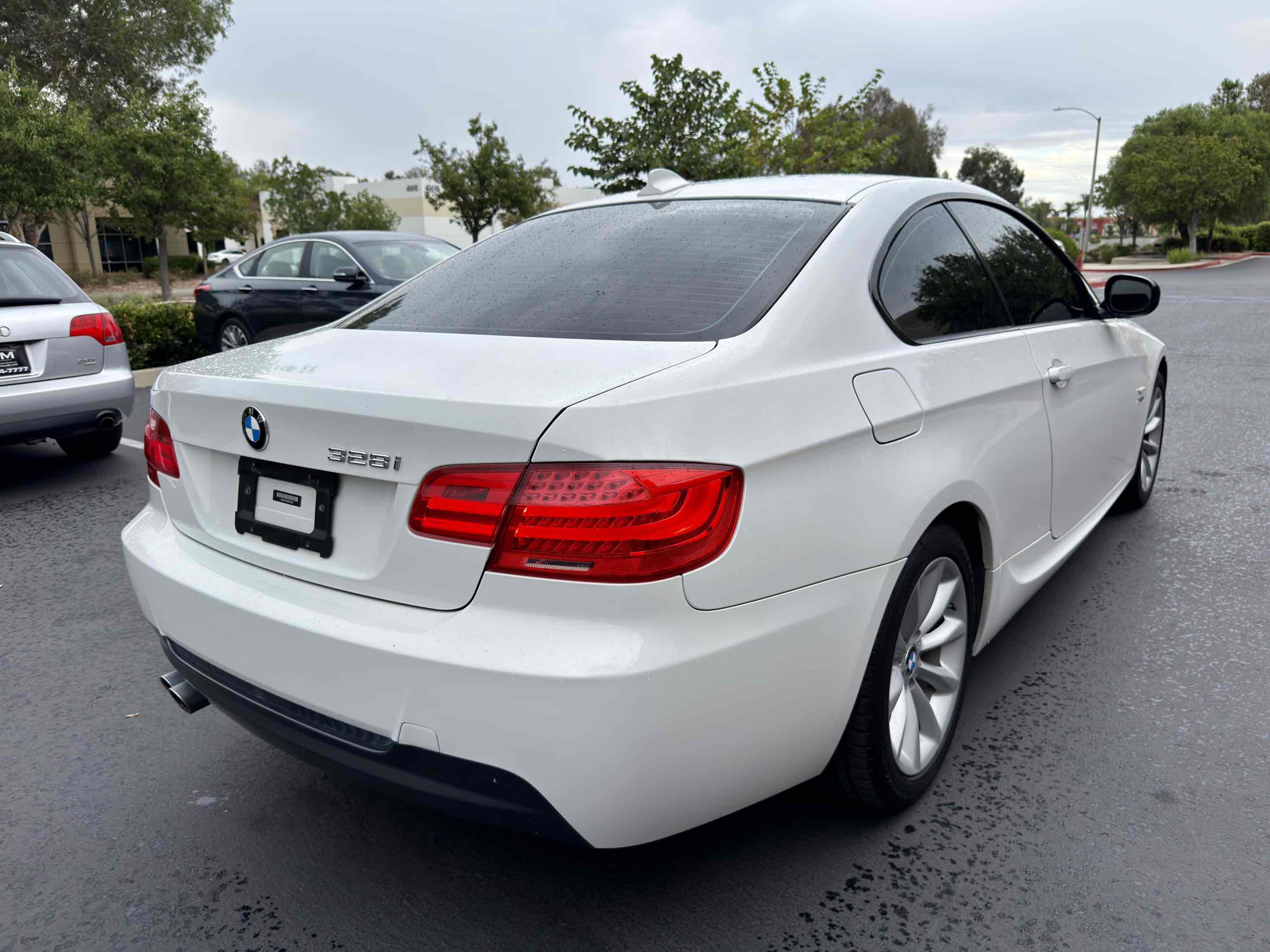2011 BMW 3 Series 328i - Photo 13