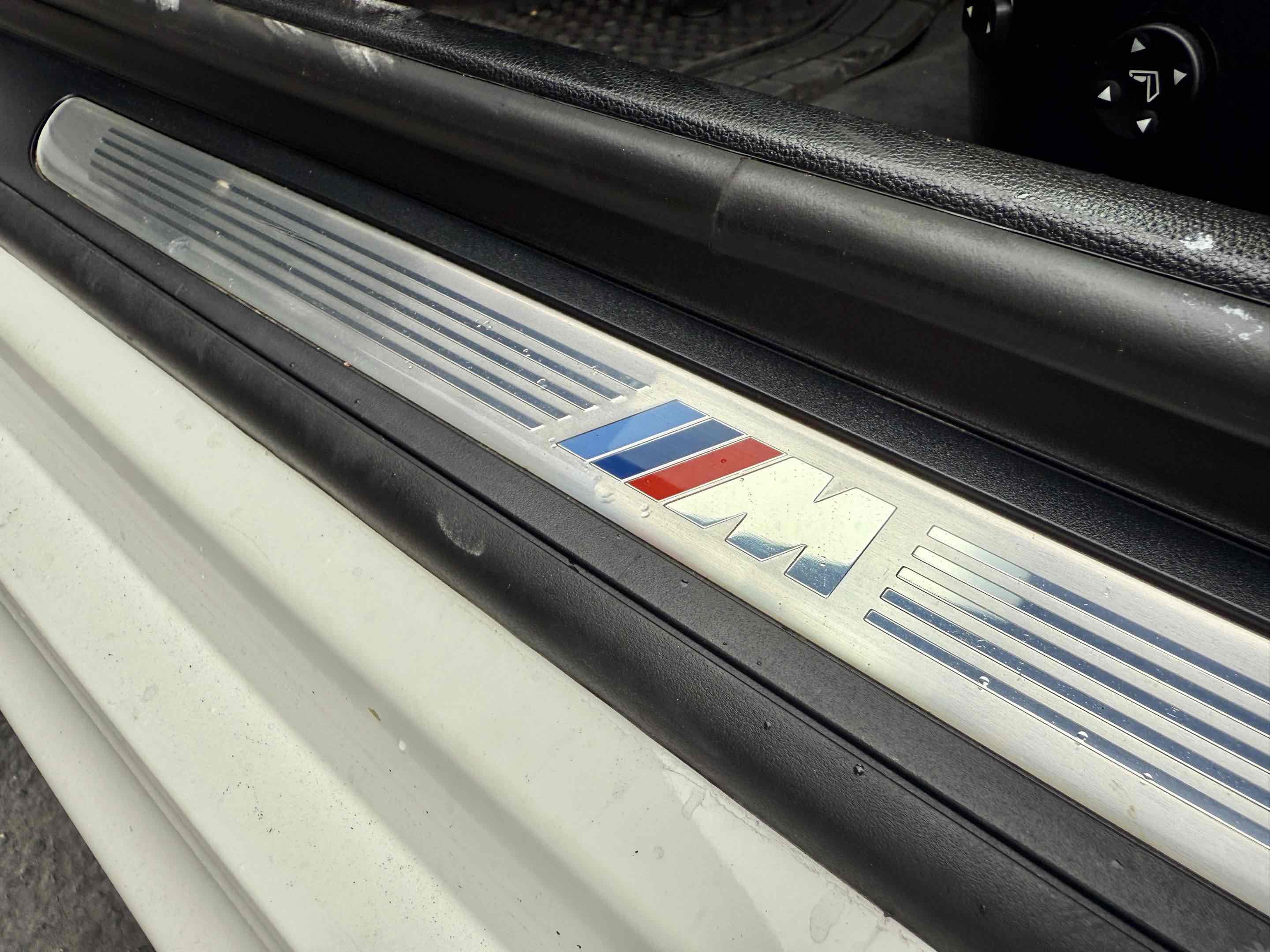 2011 BMW 3 Series 328i - Photo 28
