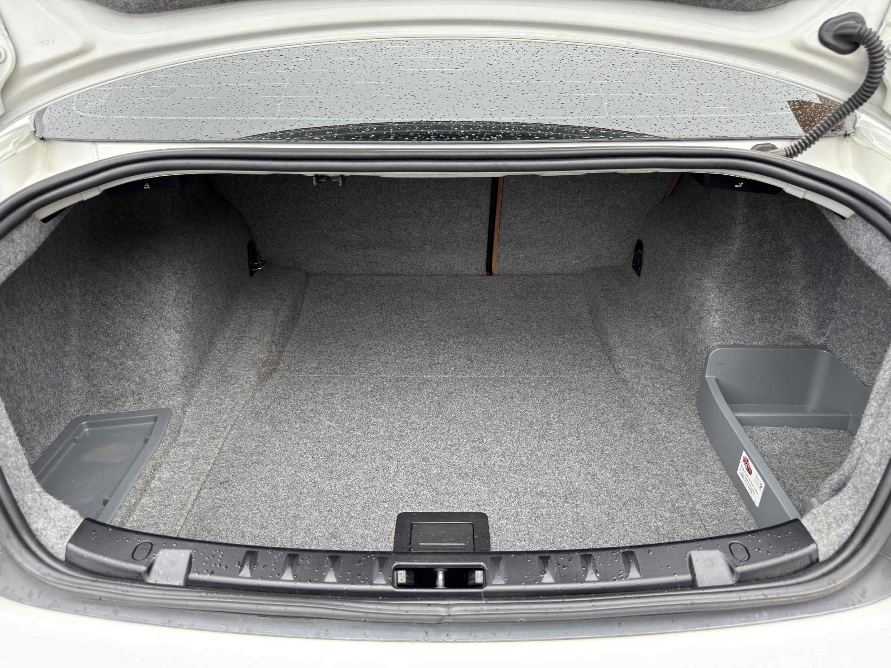 2011 BMW 3 Series 328i - Photo 61