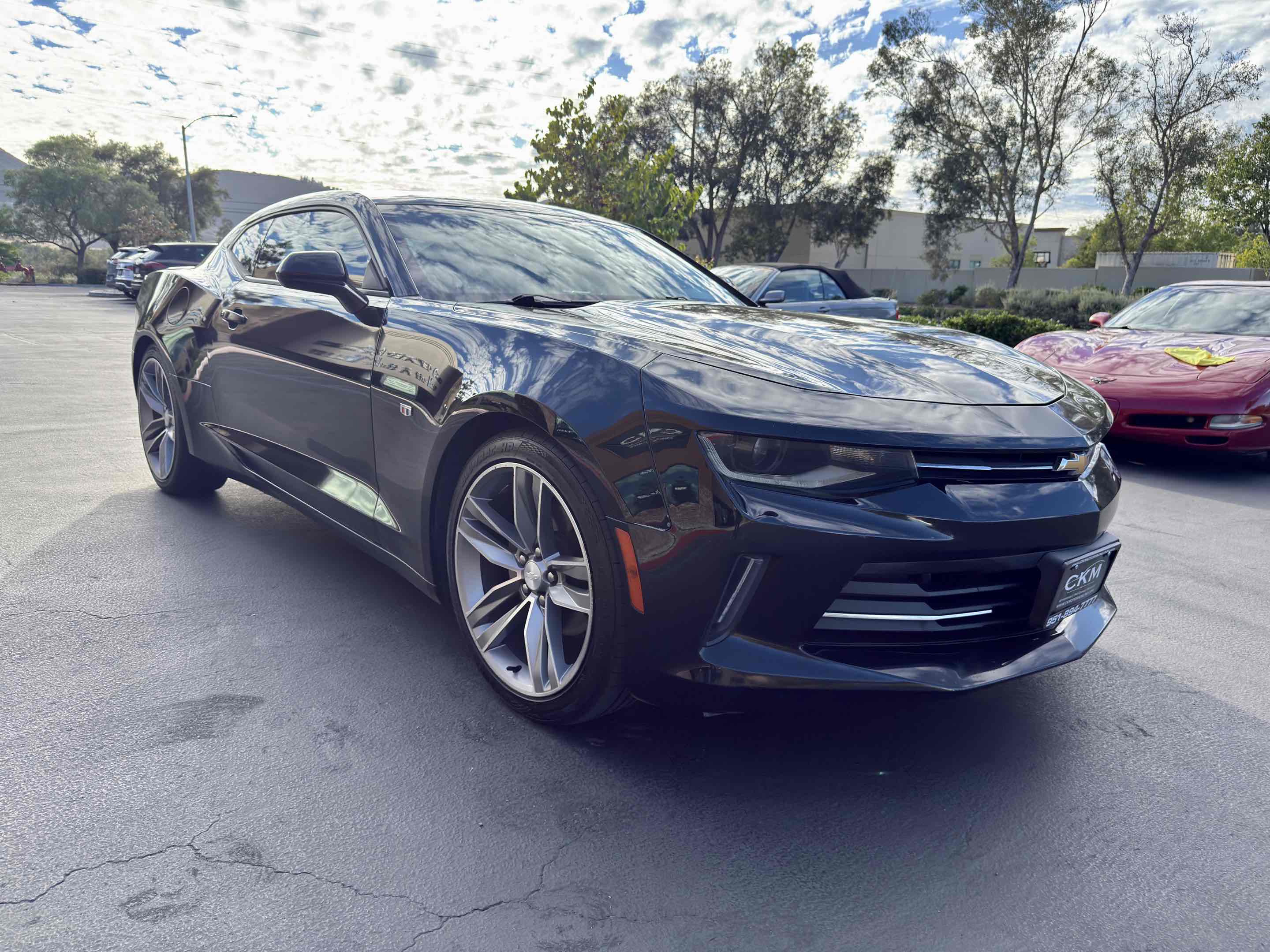 2017 Chevrolet Camaro 2LT photo 3