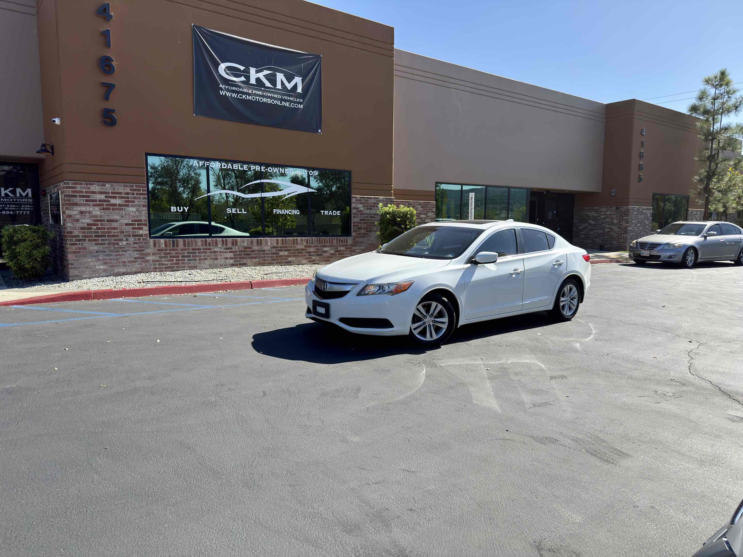2013 Acura ILX 2.0L photo 2