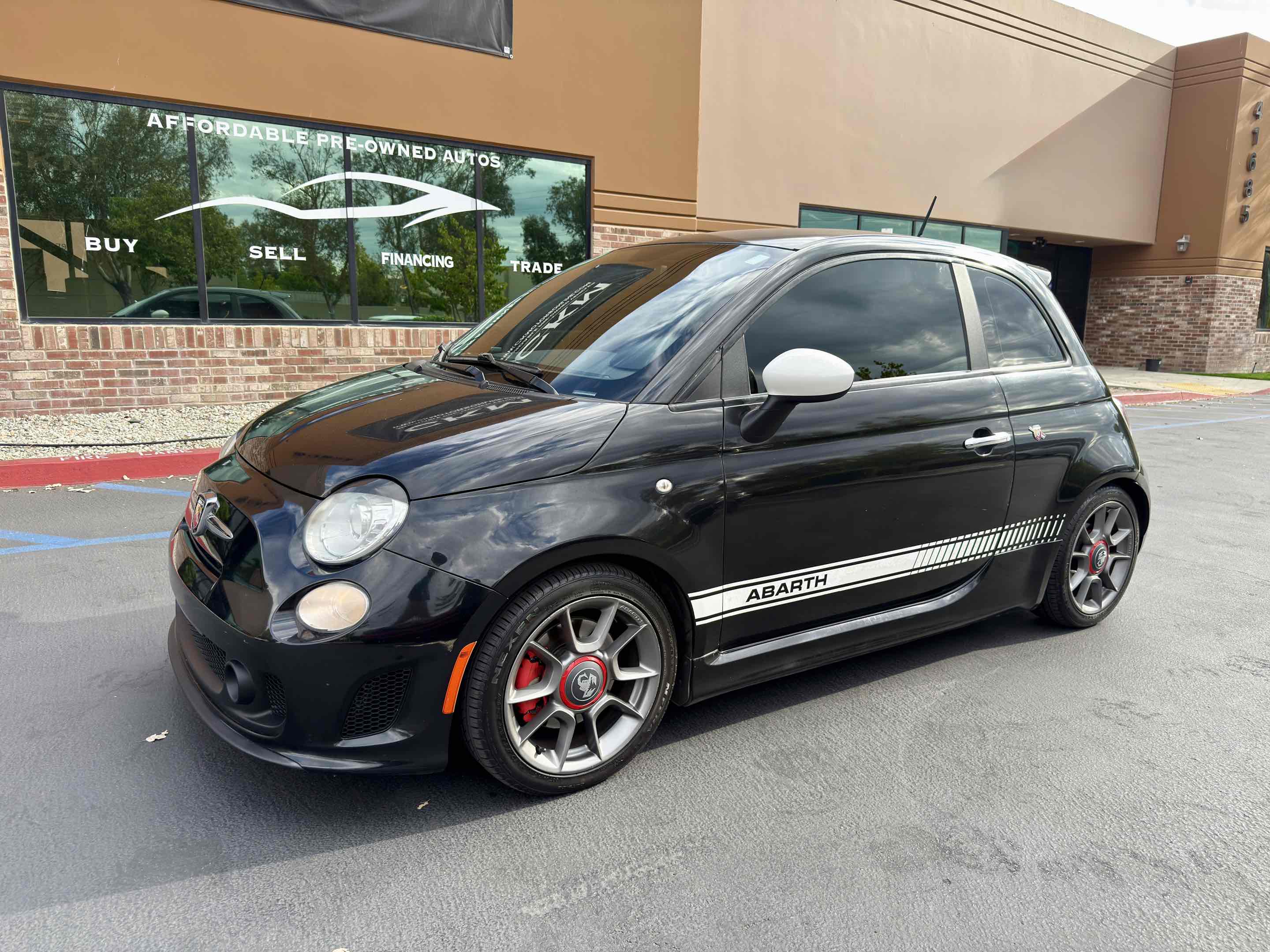 2012 Fiat 500 Abarth photo 4