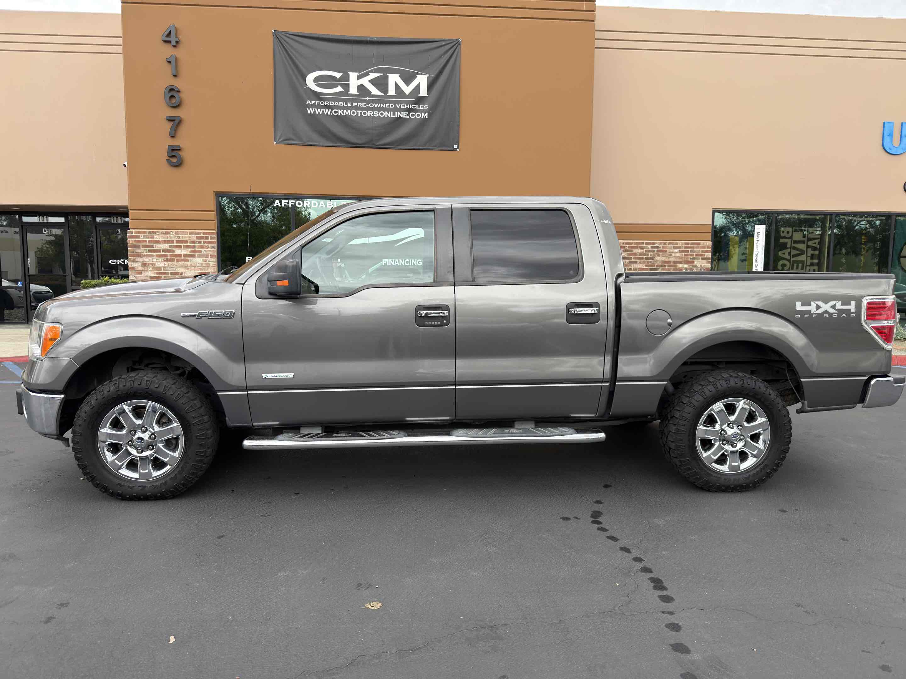 2013 Ford F-150 XLT photo 3