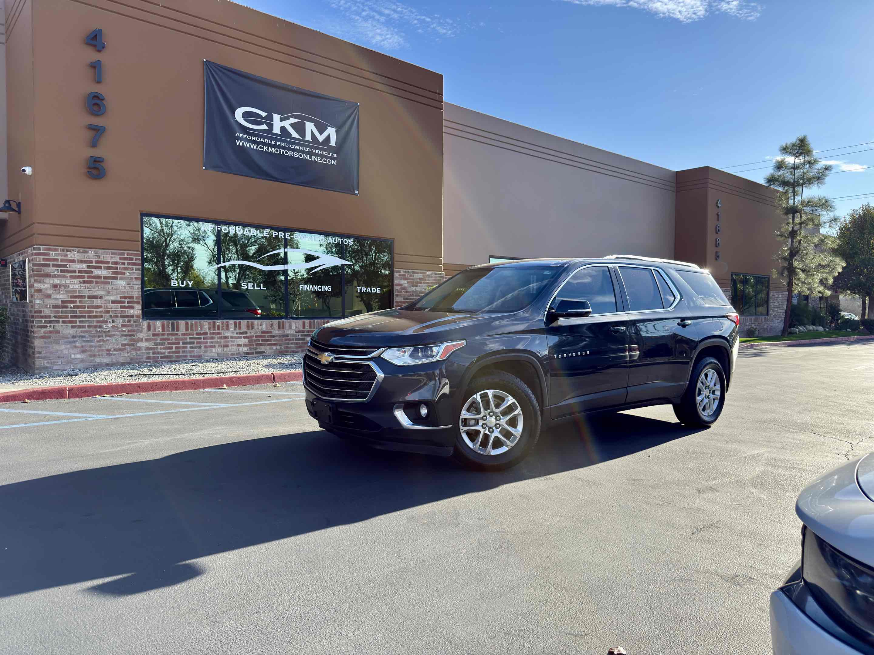 2019 Chevrolet Traverse 3LT - Photo 2