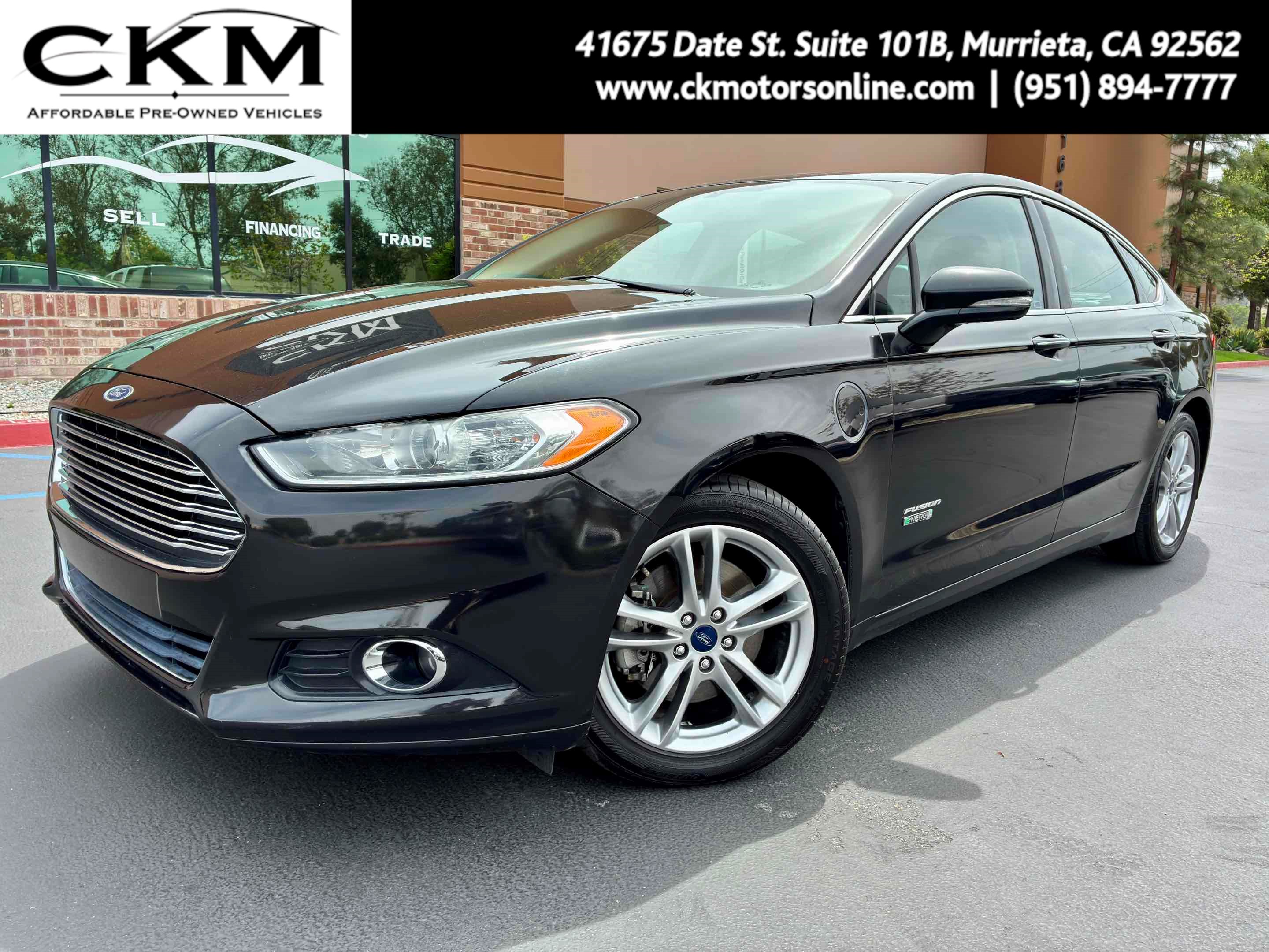2015 Ford Fusion Plug-In Hybrid Titanium's photo