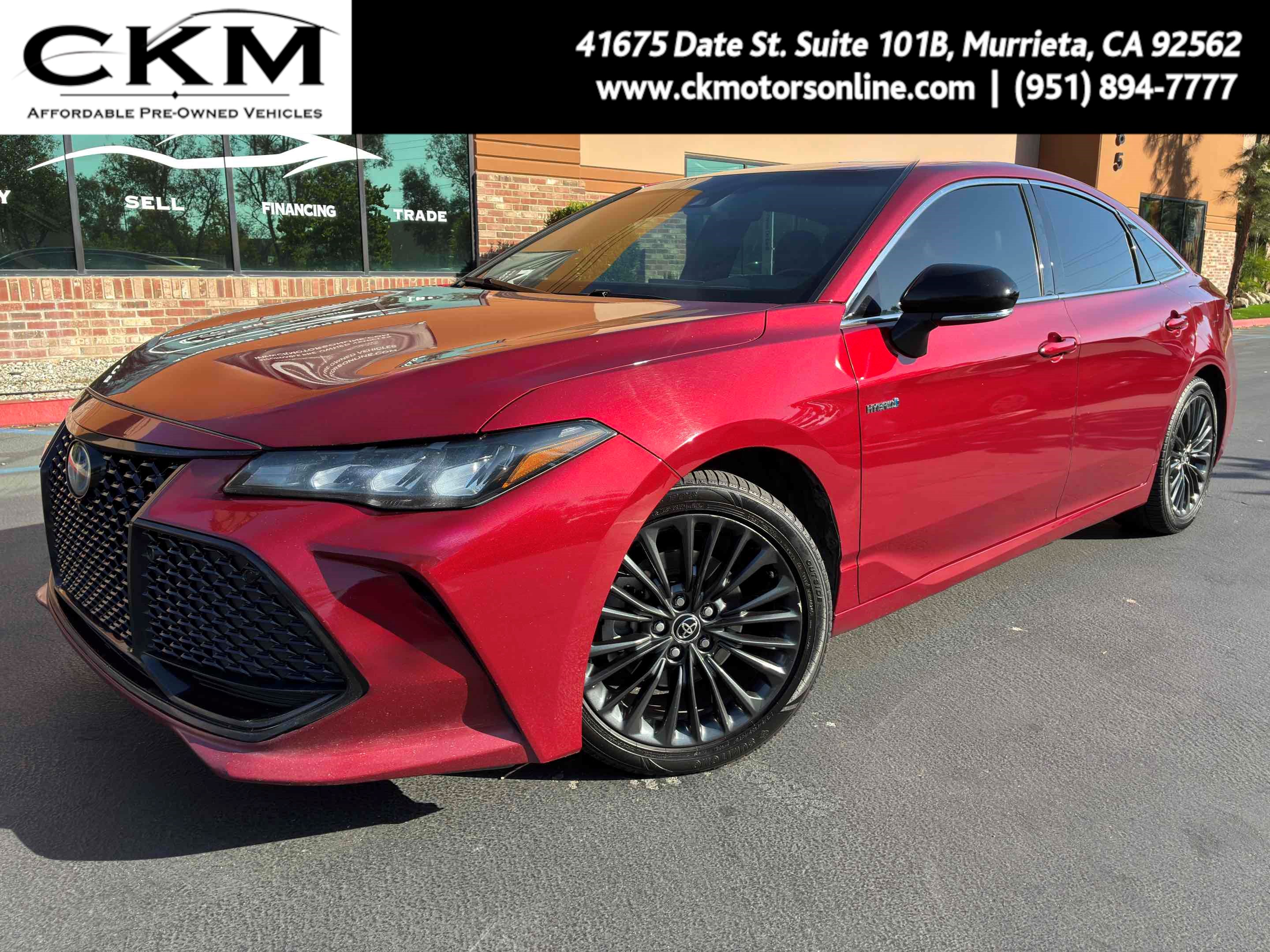 2021 Toyota Avalon XSE Hybrid's photo