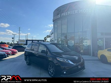 2016 Toyota Sienna SE