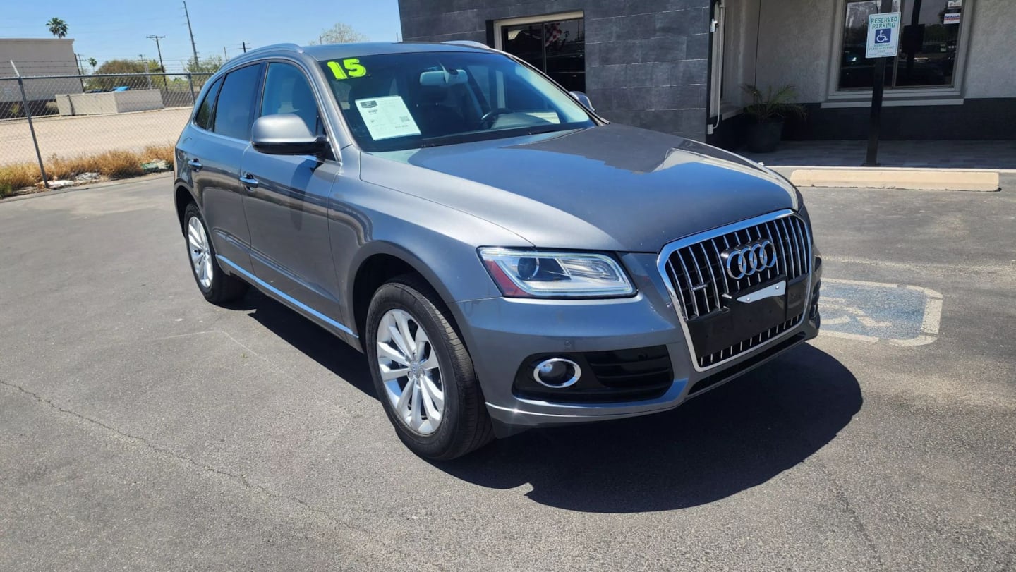 2015 Audi Q5 2.0T Premium Plus photo 2