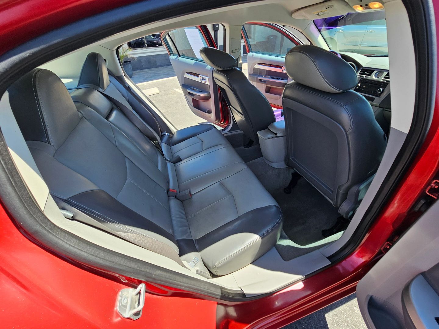 2007 Chrysler Sebring Limited photo 18
