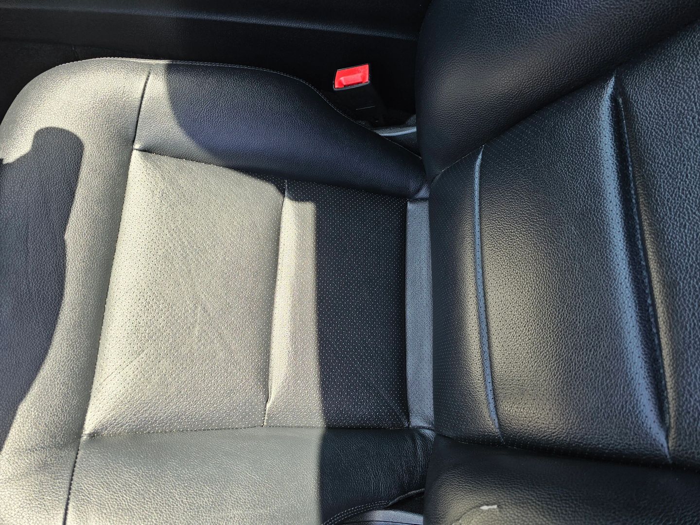 2012 Mercedes Benz E 350 photo 12