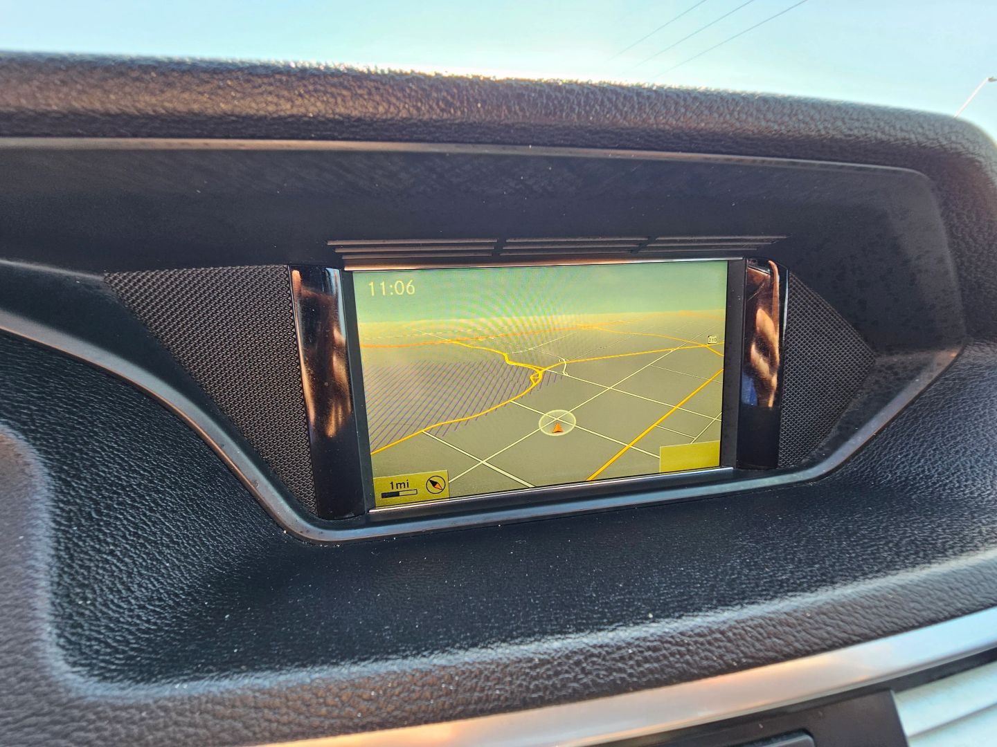 2012 Mercedes Benz E 350 photo 18