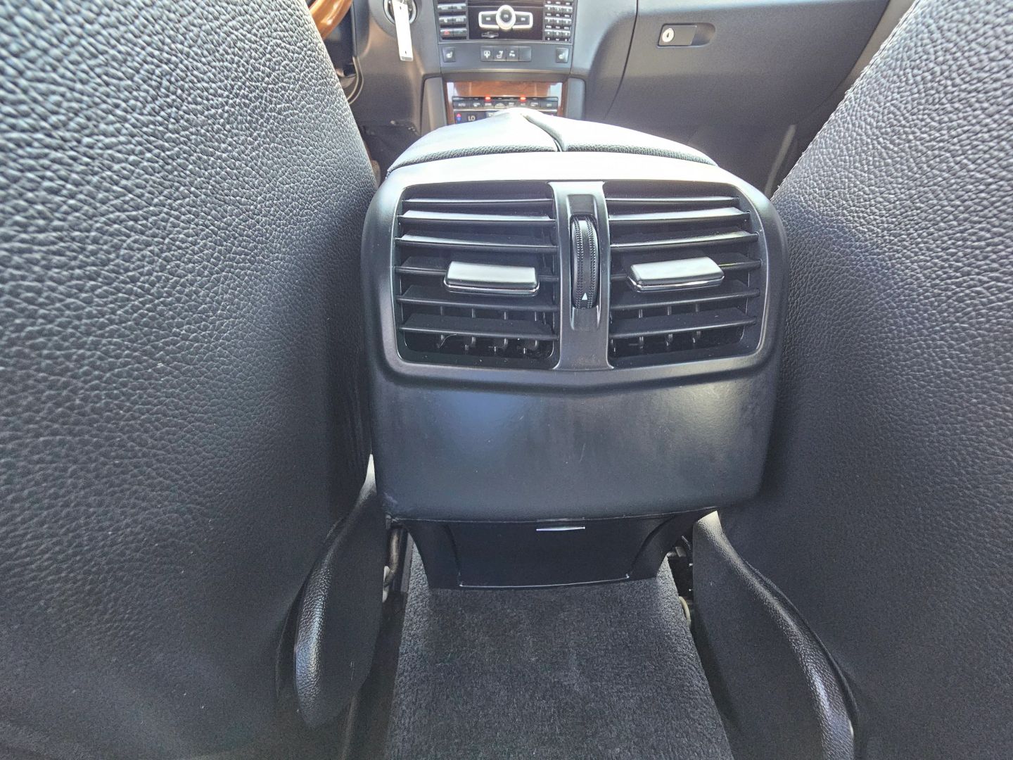 2012 Mercedes Benz E 350 photo 23