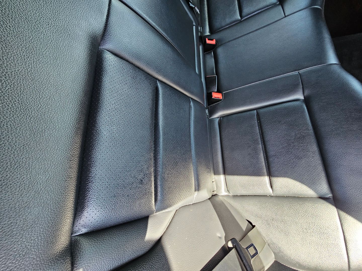 2012 Mercedes Benz E 350 photo 26