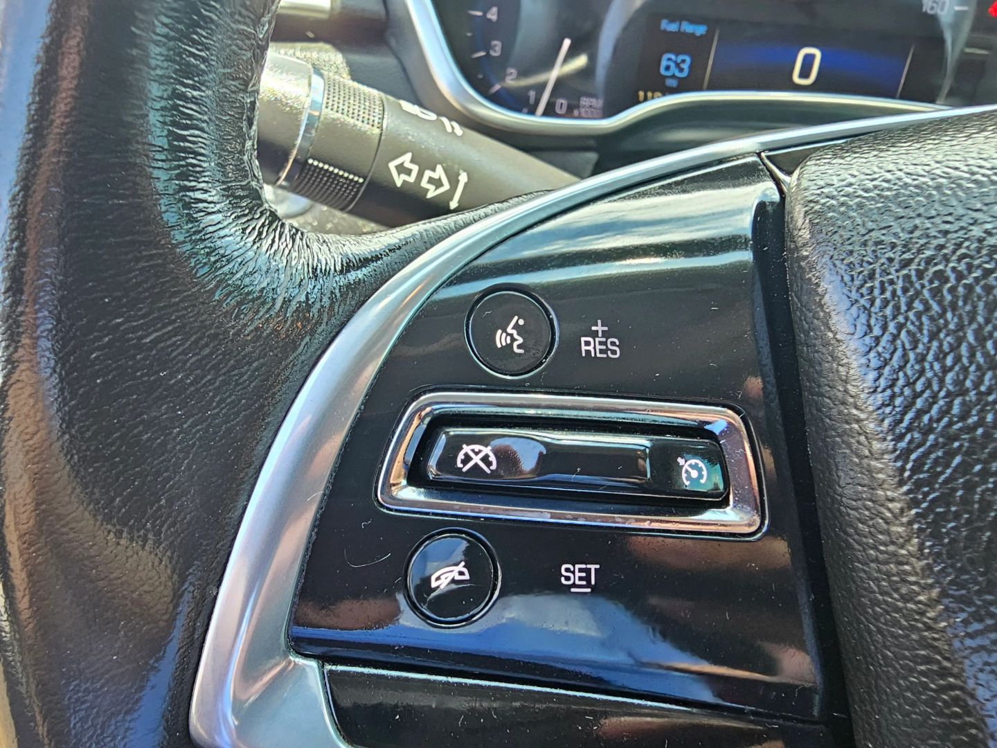 2015 Cadillac SRX Base photo 16