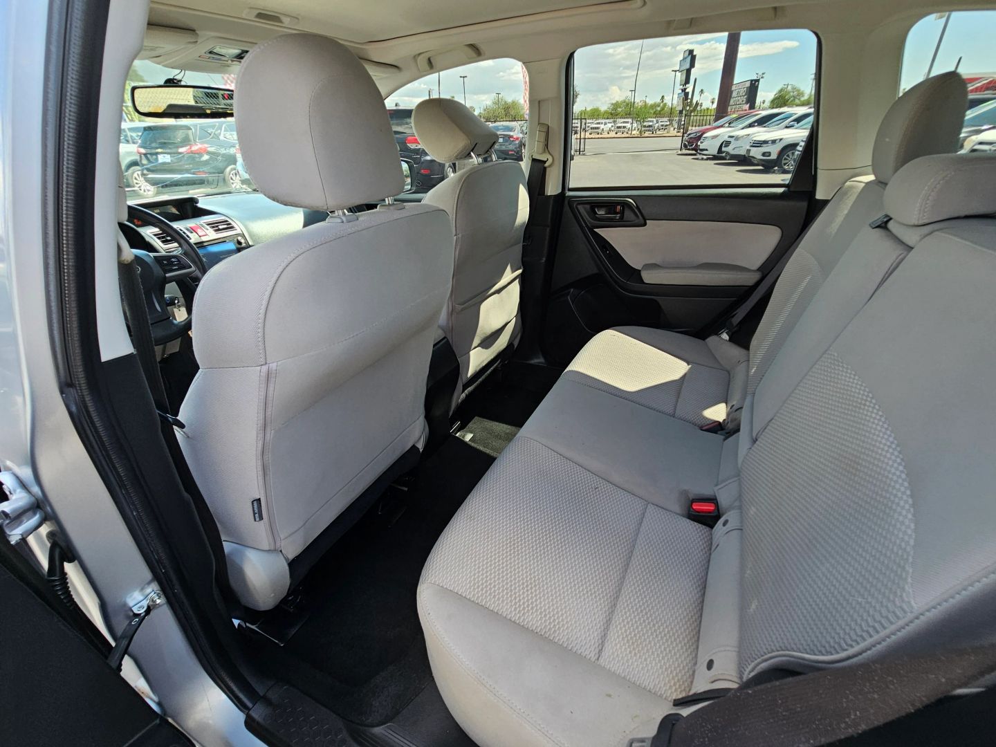 2016 Subaru Forester 2.5i Premium photo 21