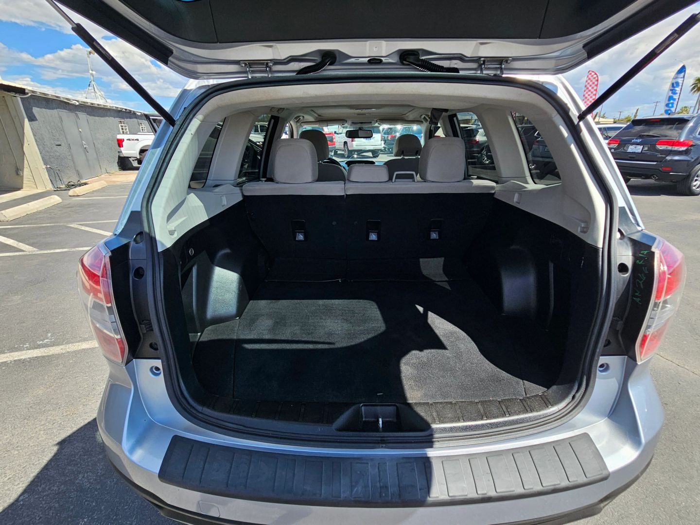 2016 Subaru Forester 2.5i Premium photo 23