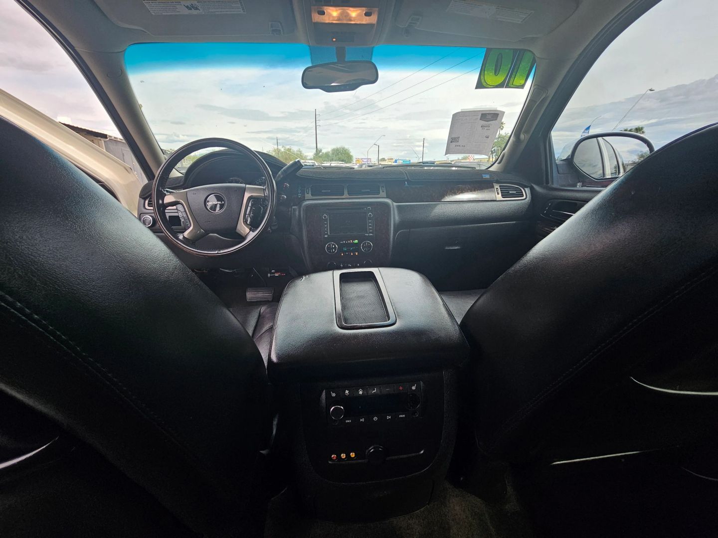 2010 Gmc Yukon Denali photo 22