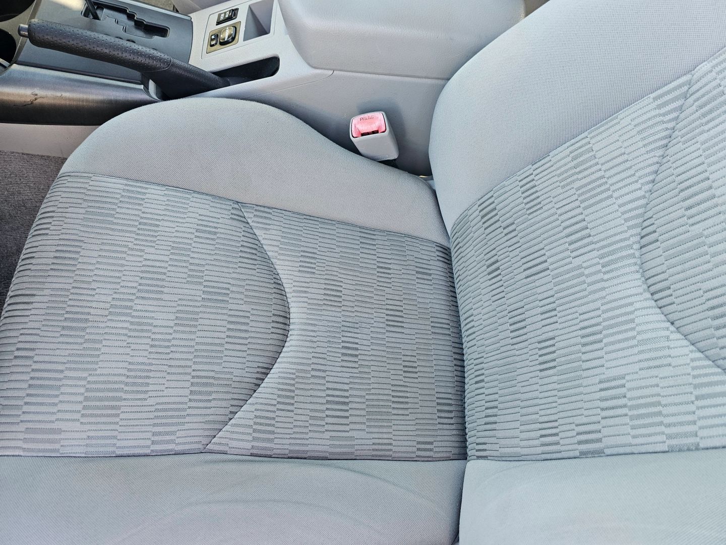 2012 Toyota RAV4 Sport photo 9