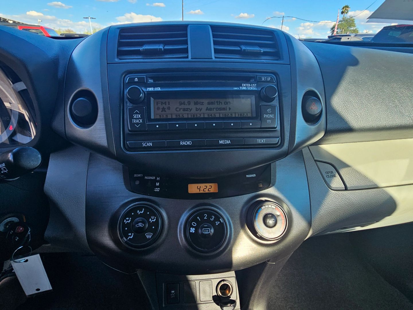2012 Toyota RAV4 Sport photo 13