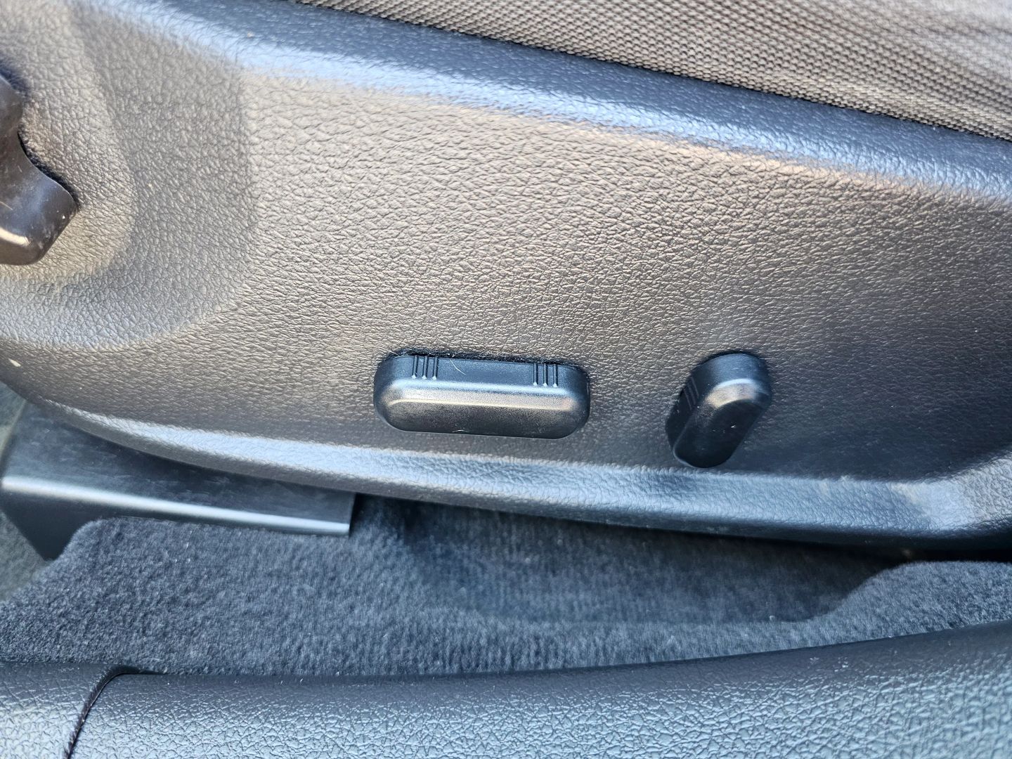 2012 Ford Fusion SE photo 10