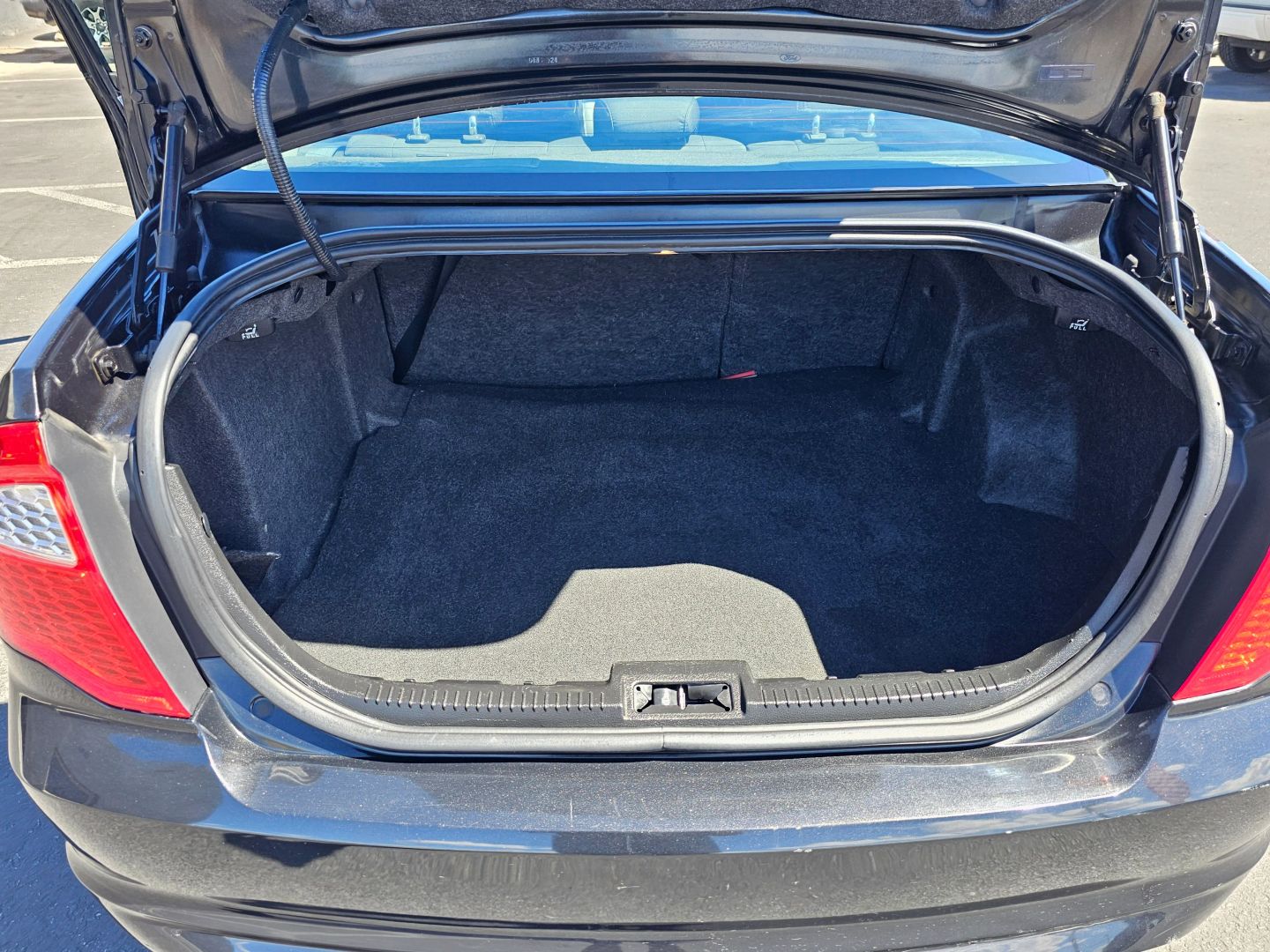 2012 Ford Fusion SE photo 21