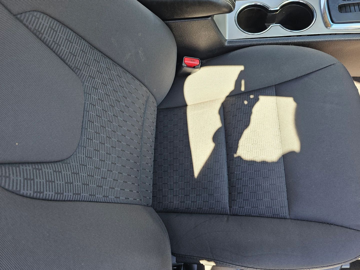2012 Ford Fusion SE photo 25