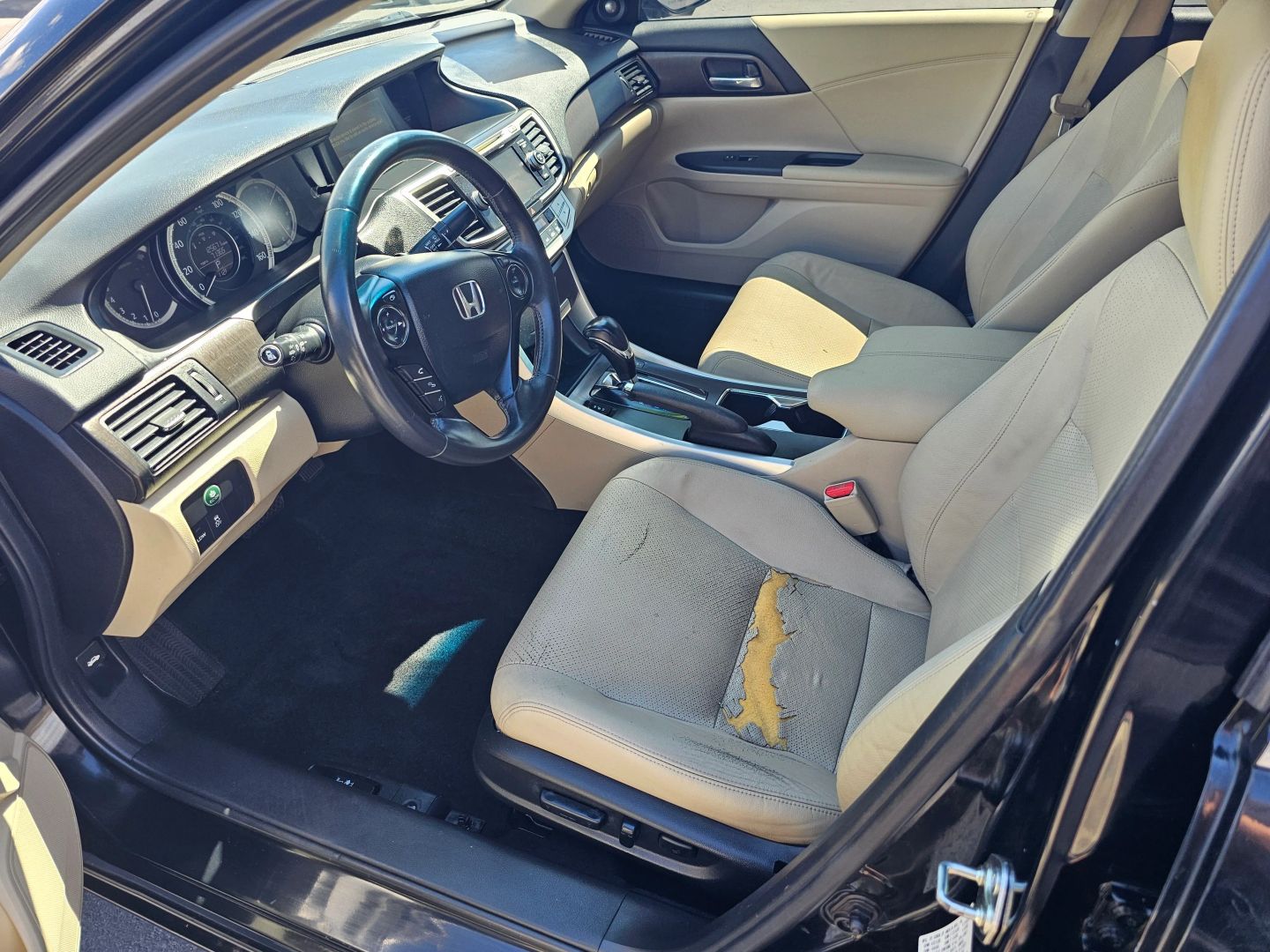 2015 Honda Accord EX-L photo 8