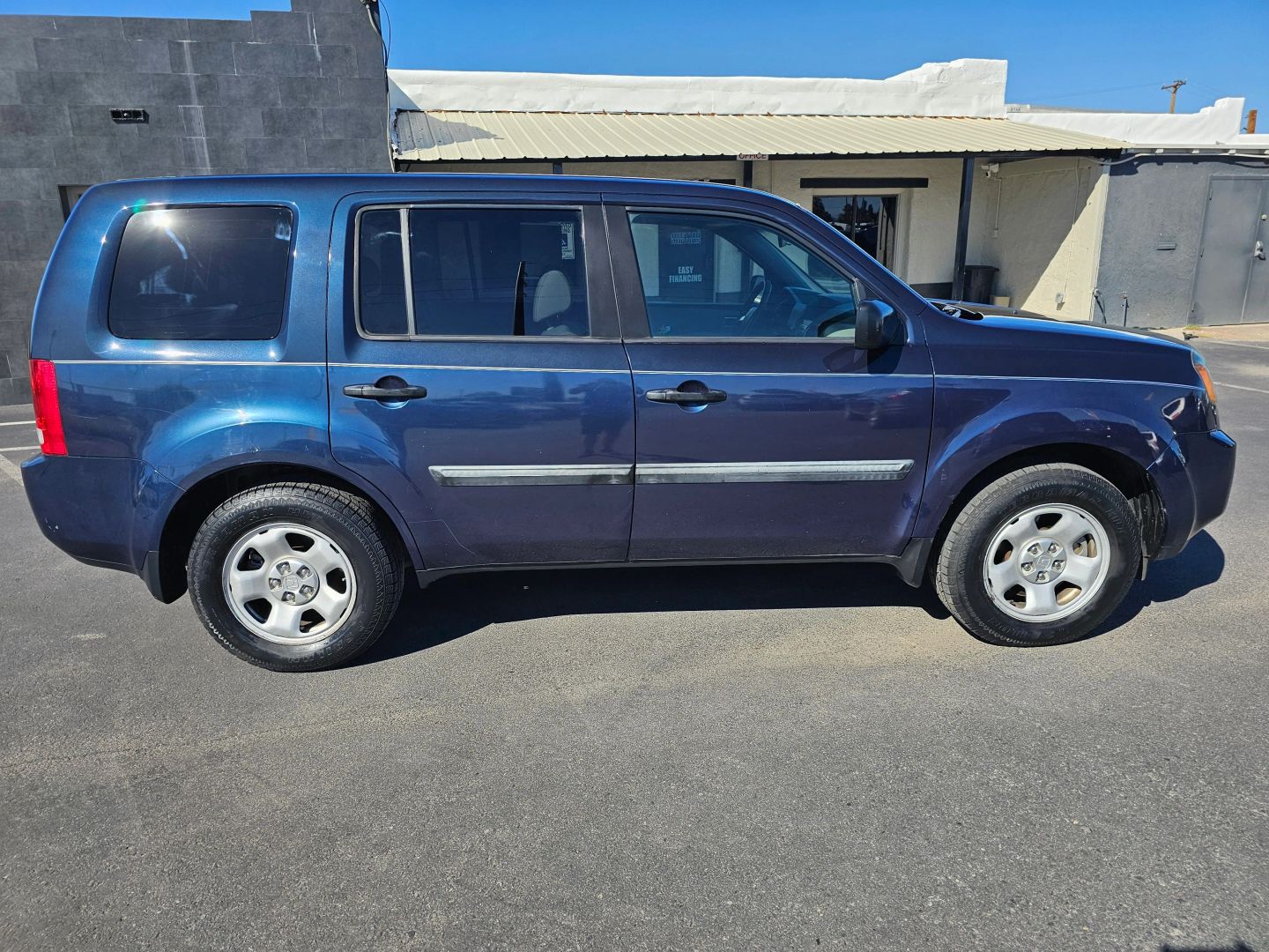 2011 Honda Pilot LX photo 2