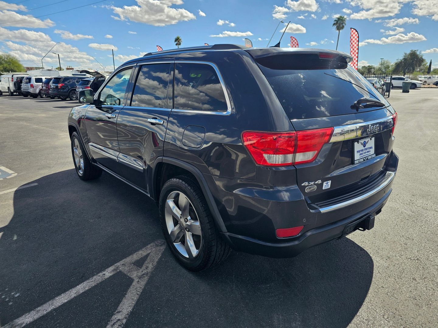2013 Jeep Grand Cherokee Overland photo 4