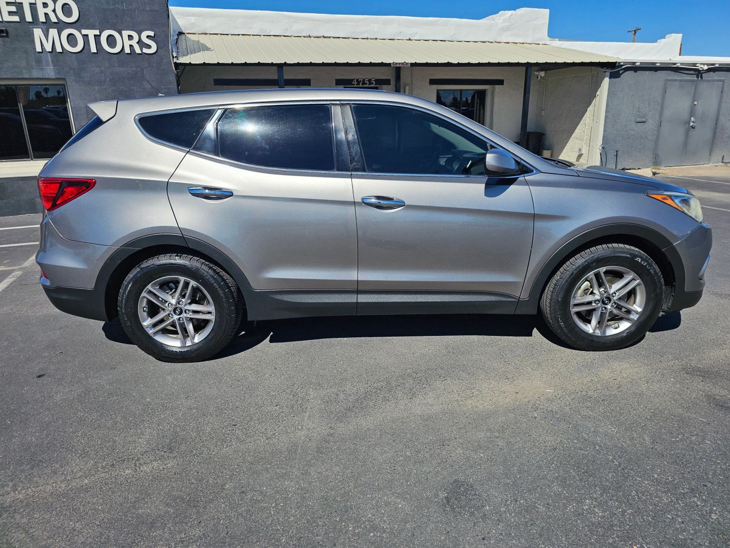 2018 Hyundai Santa Fe Sport Base photo 3