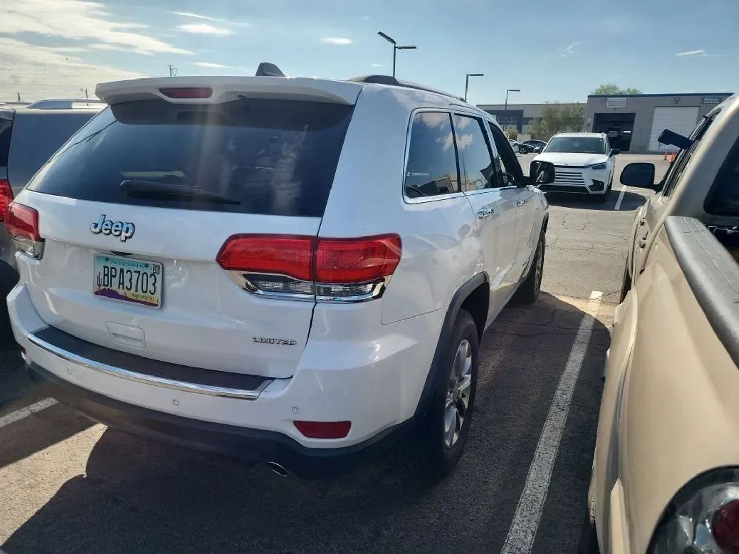2015 Jeep Grand Cherokee Limited photo 2