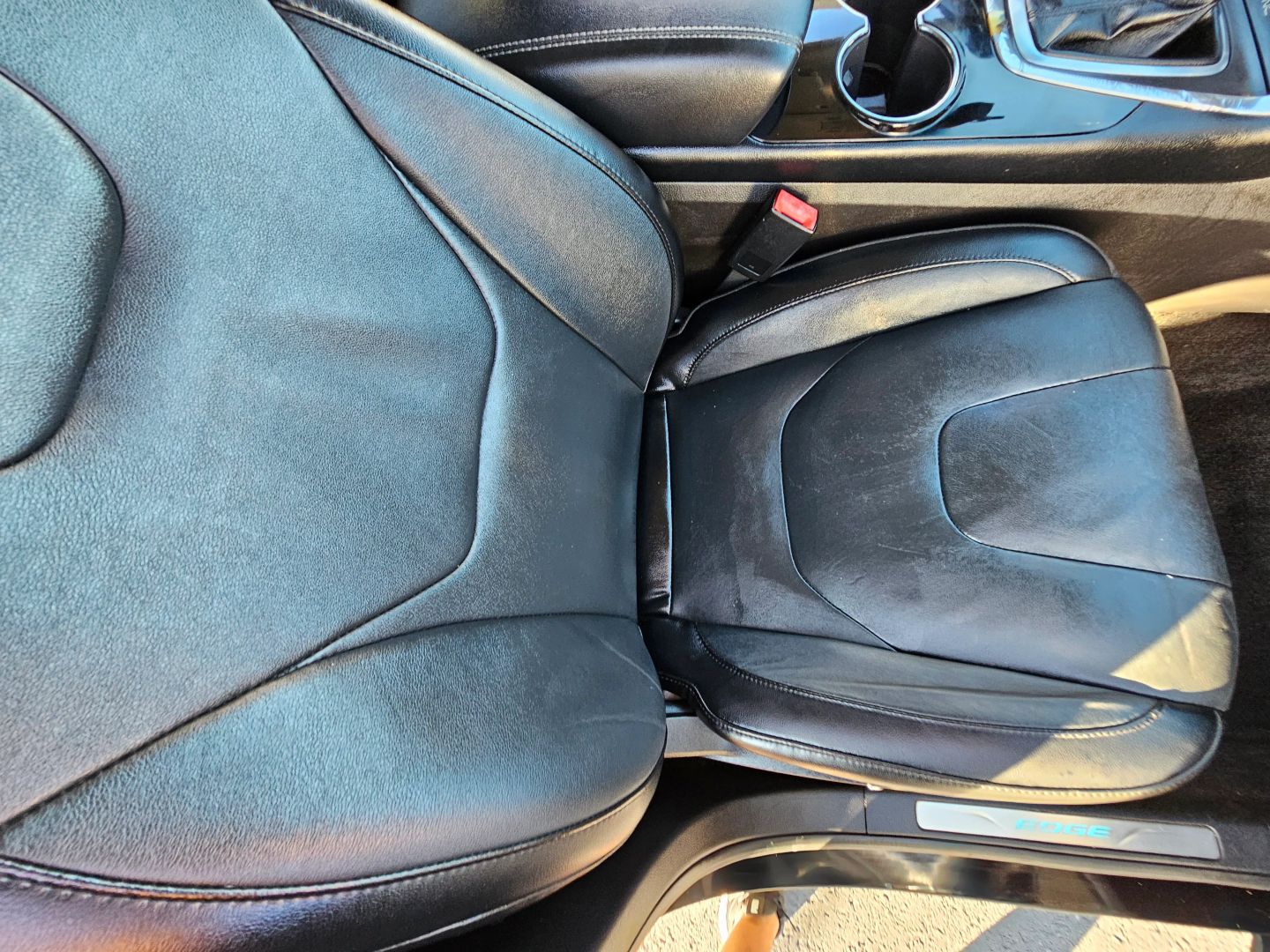 2018 Ford Edge Titanium - Photo 28